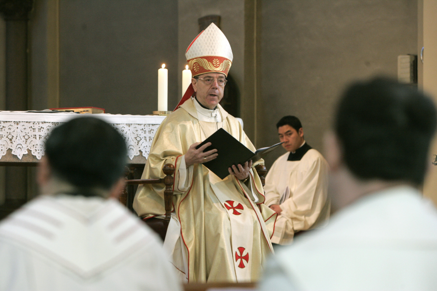 Biskop Gerhard Schwenzer i St. Olav domkirke i Oslo